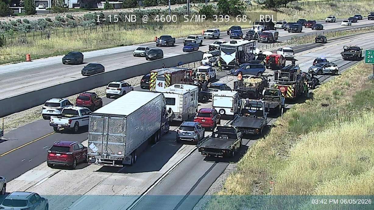 A crash involving eight vehicles caused major traffic impacts on Friday.