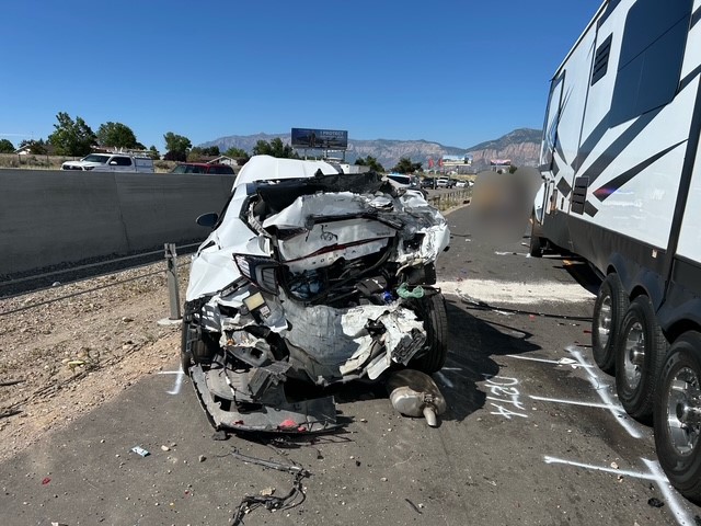 15-year-old hospitalized after chain-reaction crash on I-15 in Riverdale