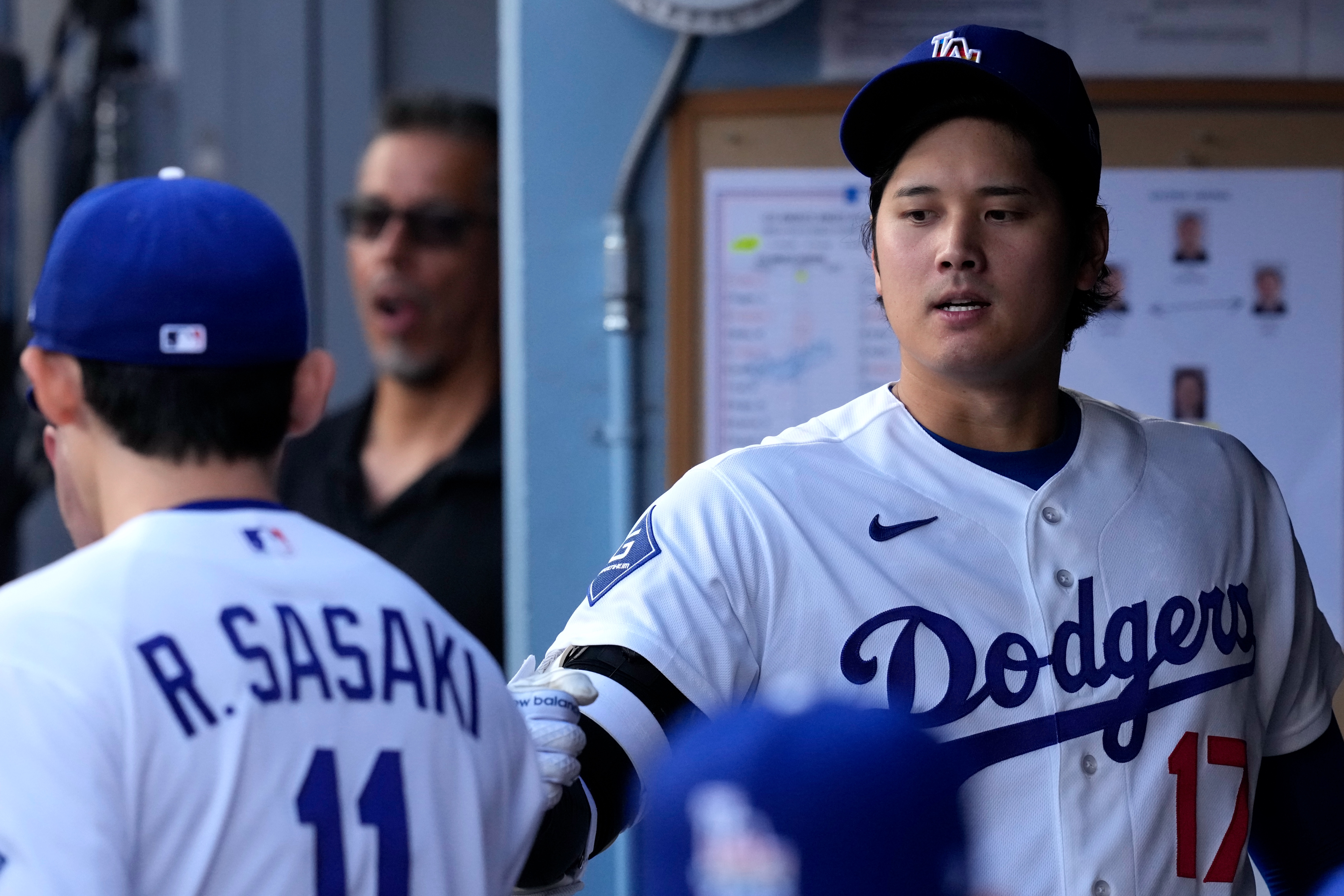 Roki Sasaki's 10 strikeouts, a harder splitter and a long-awaited breakthrough for the Dodgers