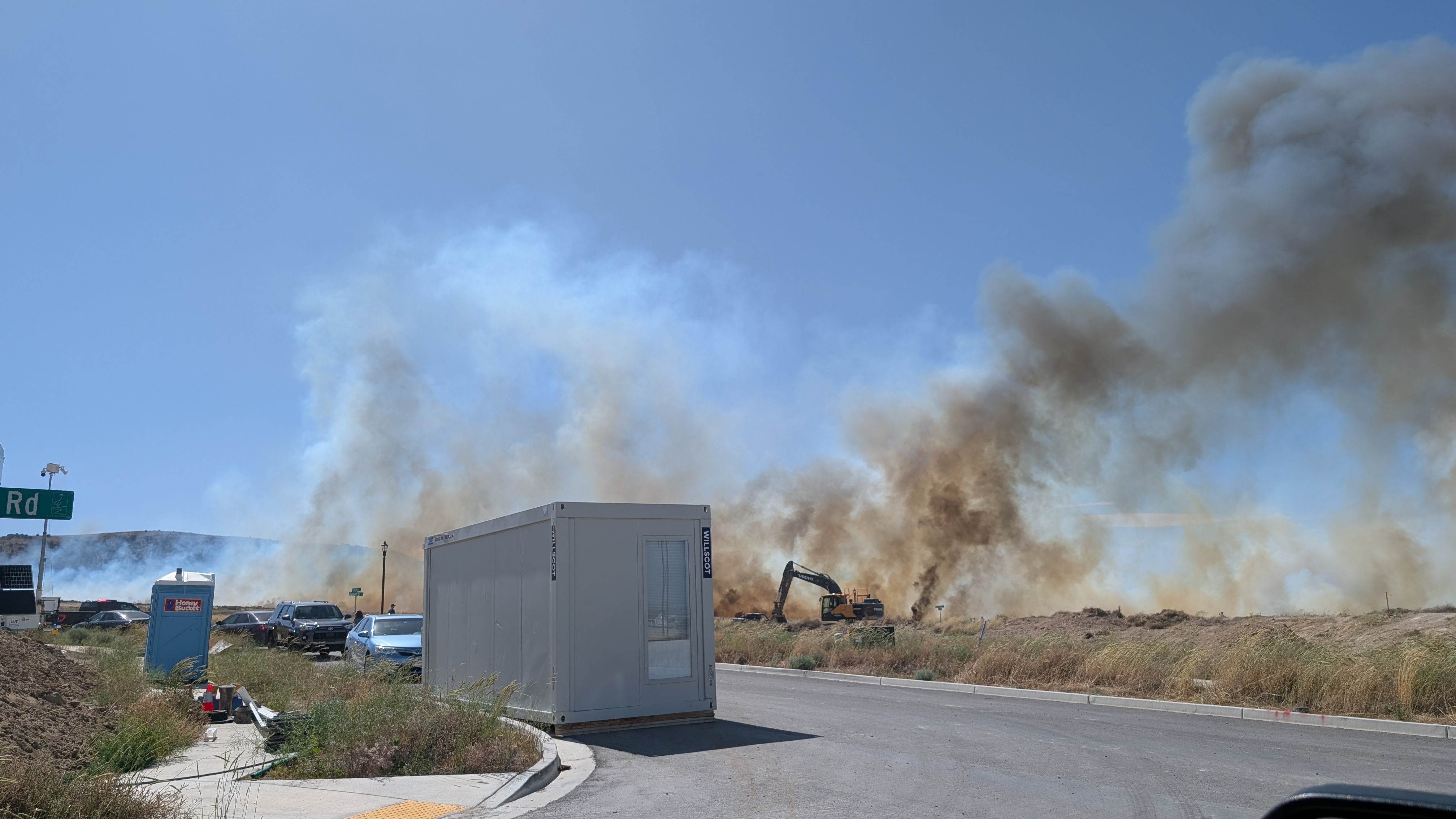 Evacuation order issued after fire starts near Saratoga Springs Utah Temple