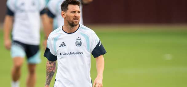 Messi sits out Argentina's friendly against Honduras while managing muscle fatigue, hamstring strain