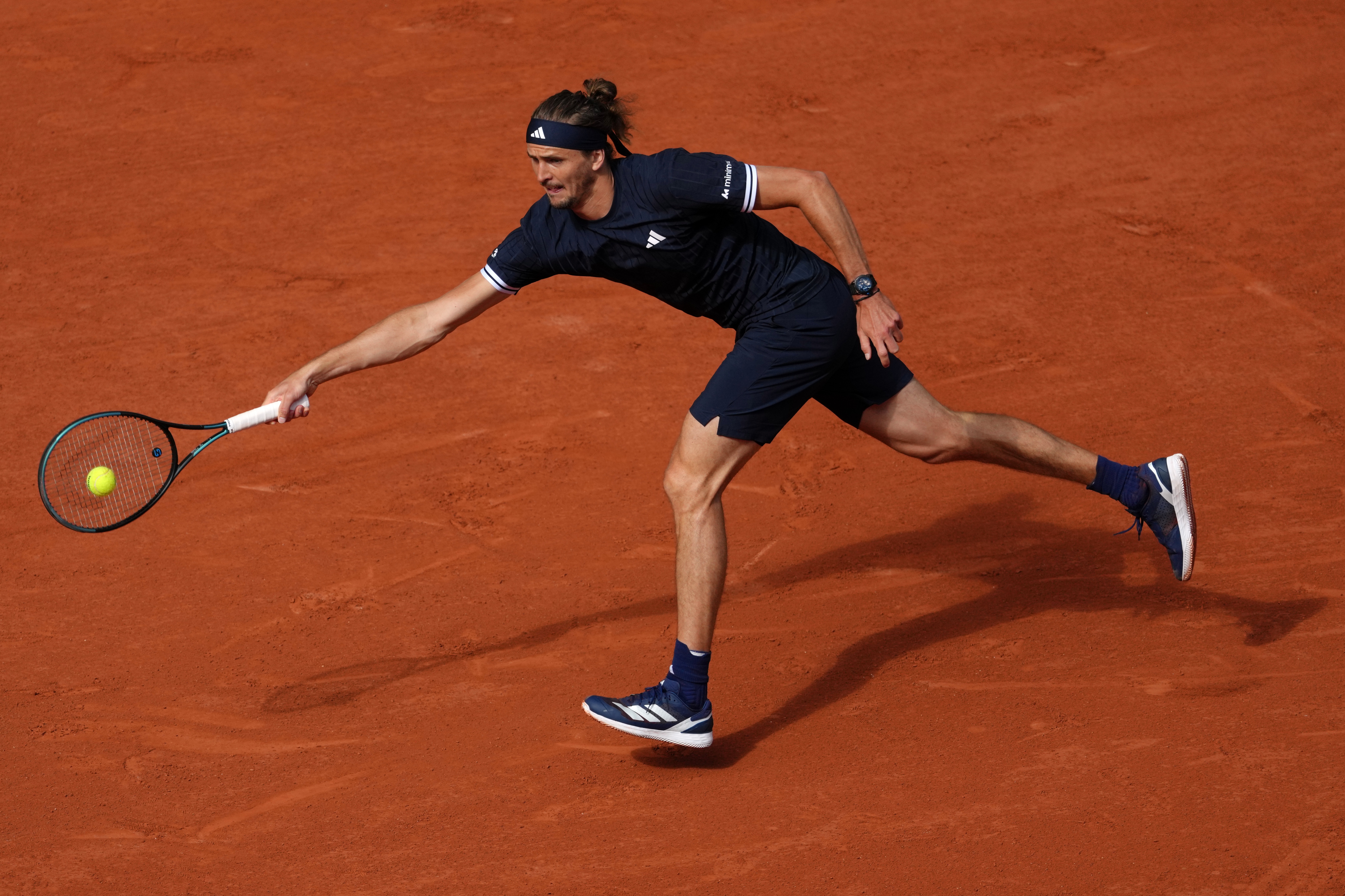 Alexander Zverev faces Flavio Cobolli in French Open final chasing elusive Grand Slam title