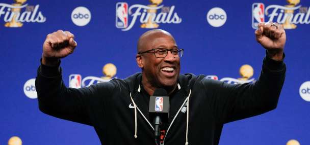 From Ben Stiller to Fat Joe, the Knicks' celebrity fans get to work at NBA Finals practice