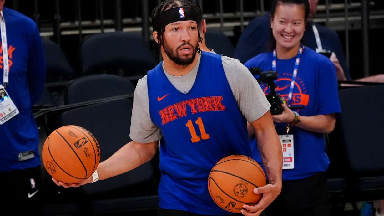 New York Knicks guard Jalen Brunson runs drills prior to Game 3 of the NBA Finals basketball series against the San Antonio Spurs, Sunday, June 7, 2026, in New York.
