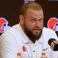 Joel Bitonio announces retirement after 12 seasons, all with the Cleveland Browns