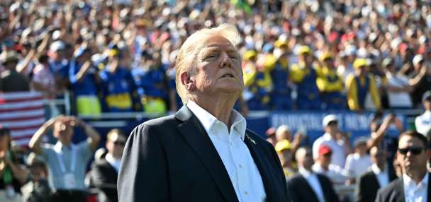 It's not just the Knicks: Trump's attendance at big games often spells trouble for the home team