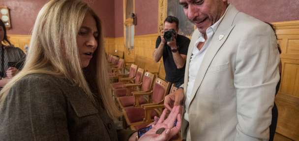Coin flip determines newest member of Salt Lake City Council