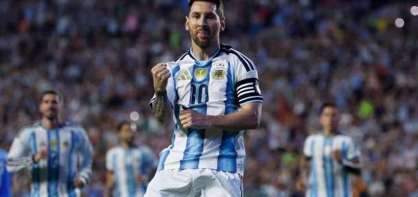 Messi scores on a penalty as Argentina beats Iceland 3-0 in its final World Cup tune-up