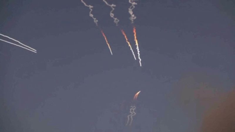 US launches new strikes after Trump threats; Iran shuts Strait of Hormuz