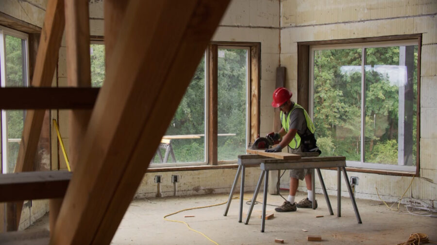 Steps homeowners should take to help avoid contractor trouble