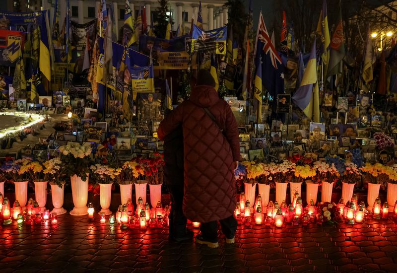 Ukraine police chief says Russia recruits teen girls to kill Ukrainian servicemen
