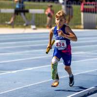 'I want to be a fast runner': How a 10-year-old Utahn with a prosthetic leg is living his dream