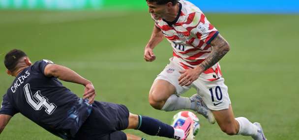US forward Christian Pulisic practices on his own in calf injury rehab, team says he is 'day to day'