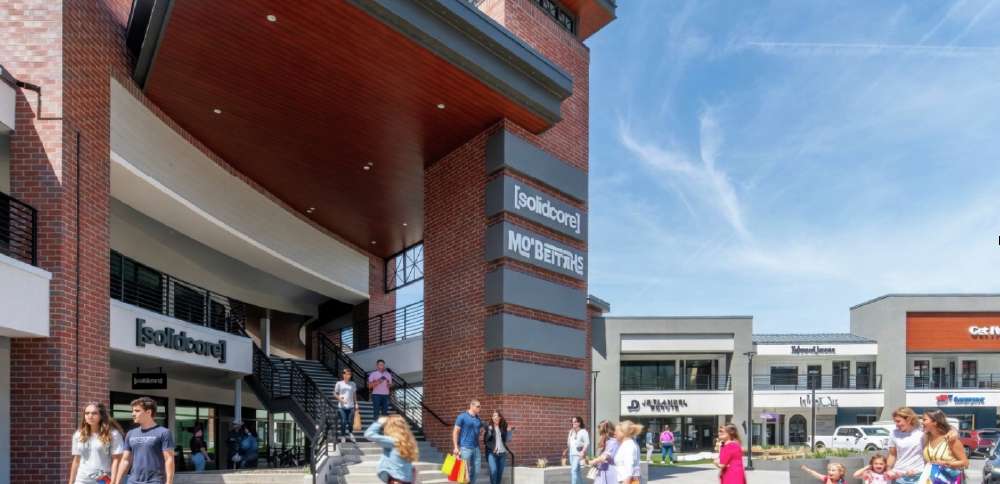 Beloved Magnolia Bakery, 5 other businesses coming to Foothill Village this year