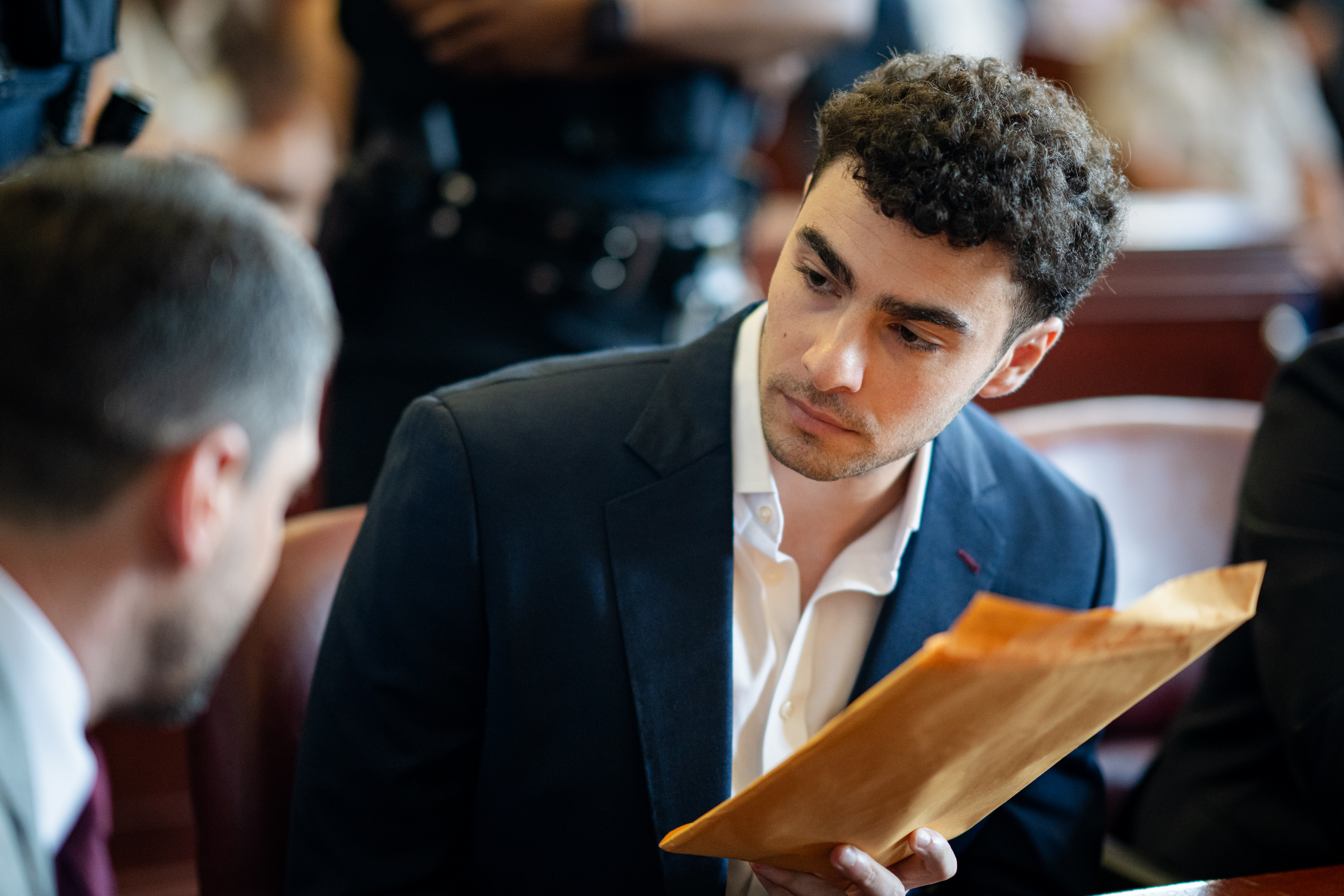Luigi Mangione will assert psychiatric defense in murder case in UnitedHealthcare CEO's killing