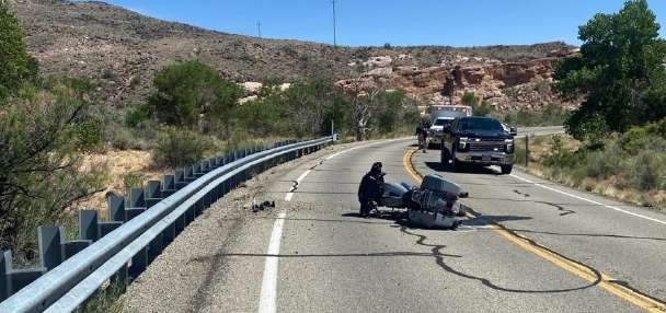 German motorcyclist killed after hitting guardrail in Wayne County