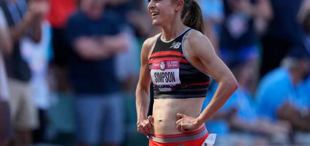Olympic medalist Jenny Simpson collapses after medical episode while pacing mile group at event