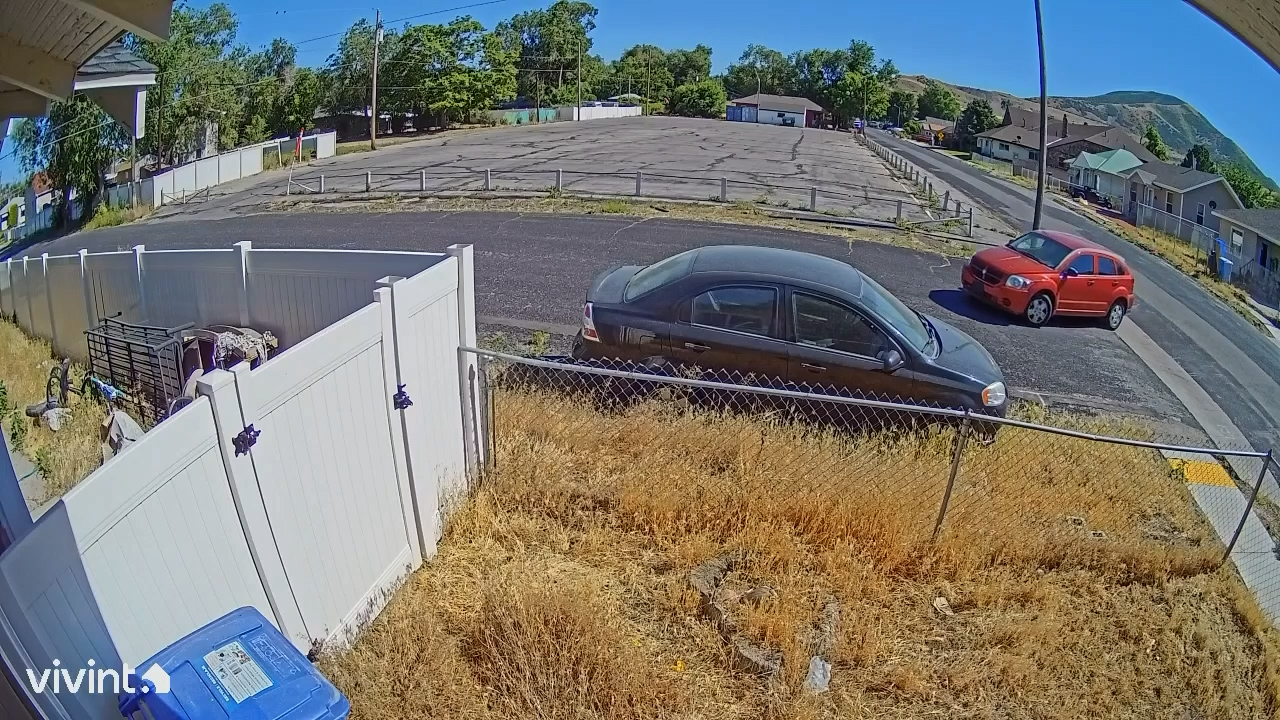 Magna family left shaken after hit-and-run driver crashes through backyard fence