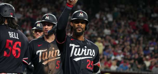 Buxton hits grand slam in Twins' 10-run 5th inning against Diamondbacks