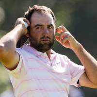 Scheffler gets some help from Clark, but can't take advantage at the US Open