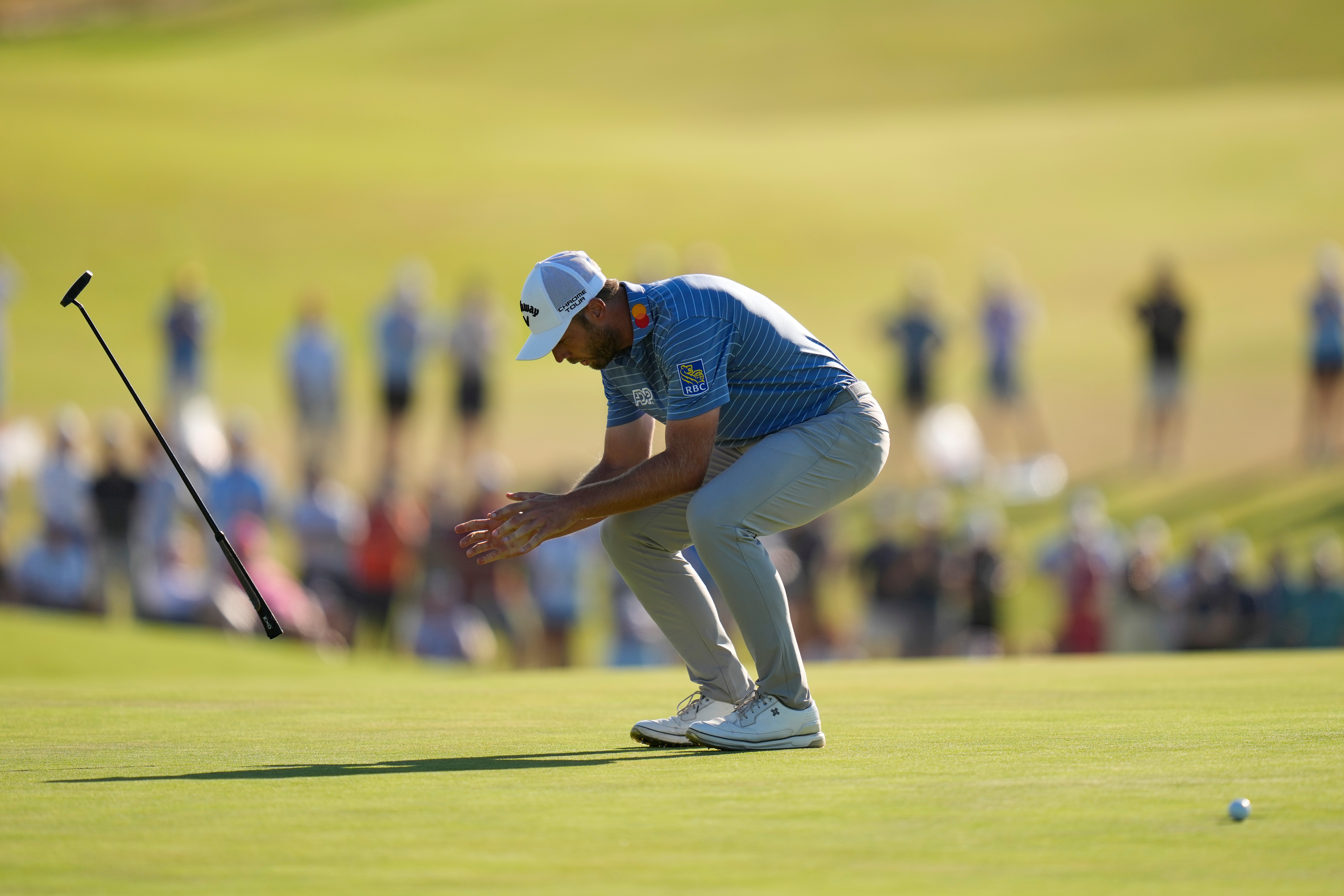 Sam Burns celebrates after a birdie on the 16th hole during the final round of the U.S. Open golf tournament at Shinnecock Hills Golf Club in Southampton, N.Y., Sunday, June 21, 2026.