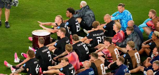 Erling Haaland scores 2 more goals and Norway beats Senegal 3-2 to reach World Cup round of 32