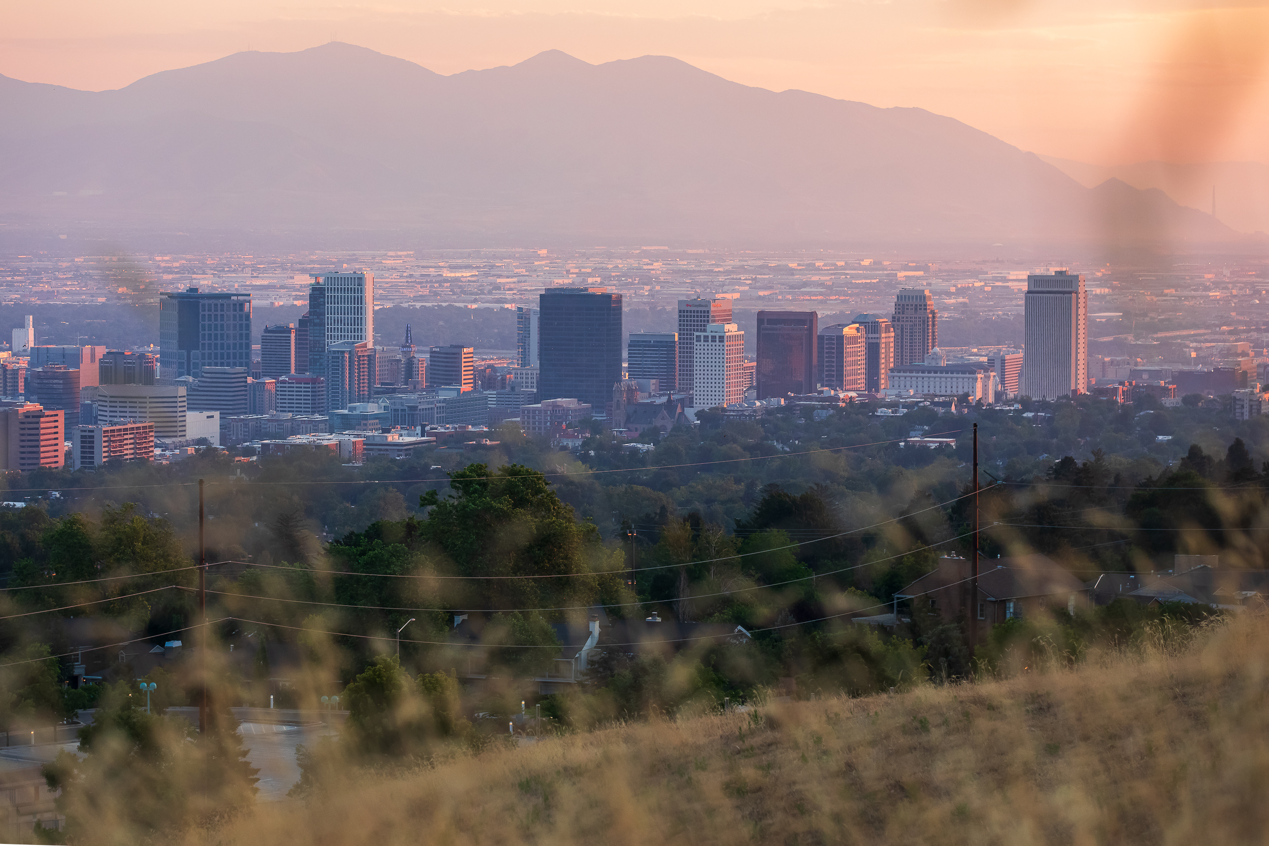 'We knew that this was coming': Smoke fills Utah's skies as fires continue to blaze