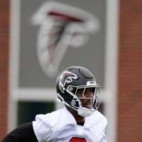 Falcons agree to $54 million, 3-year deal that makes Kyle Pitts Sr. 1 of NFL's top paid tight ends