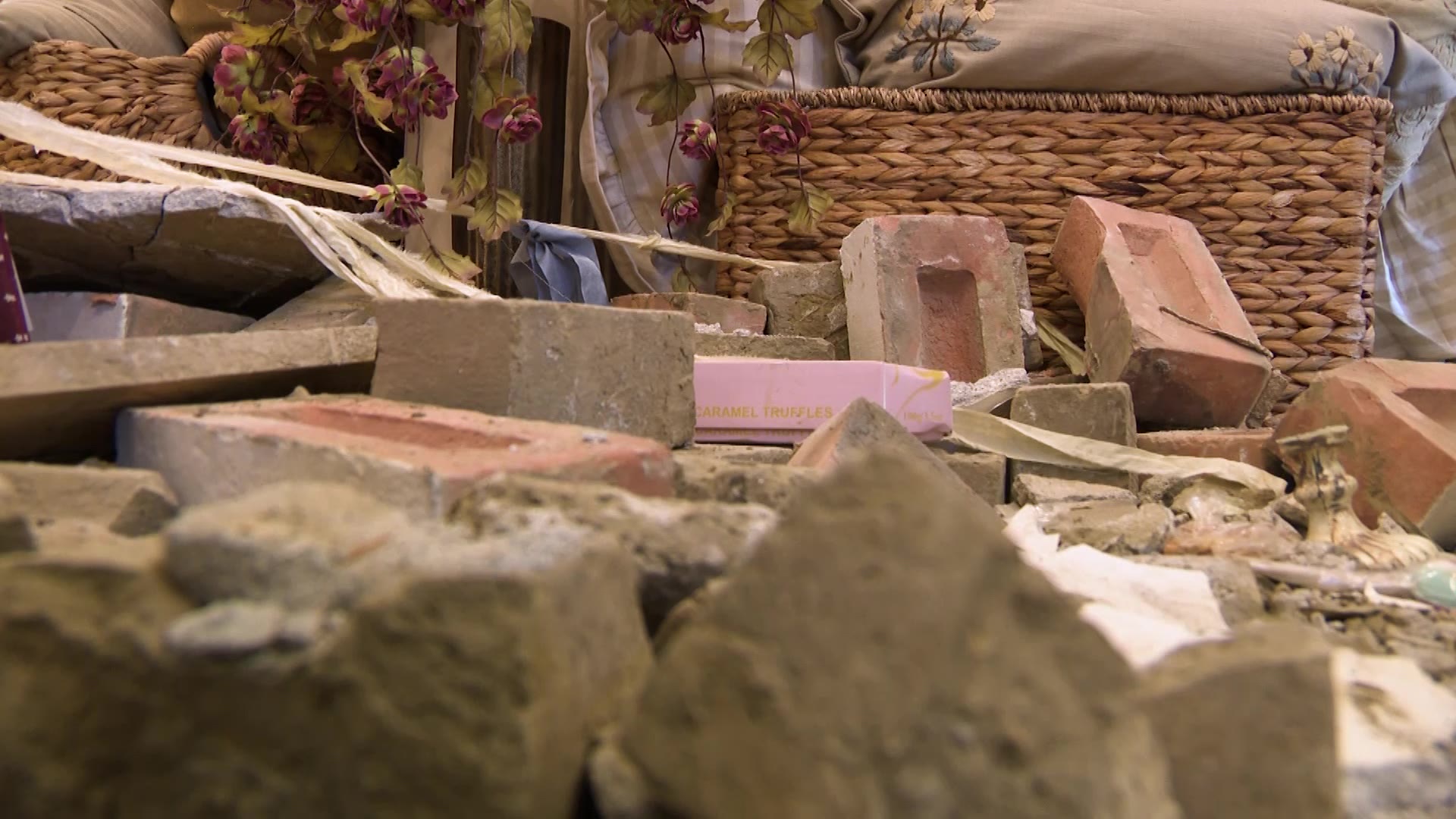 Car crashes into American Fork shop, forcing closure on Father's Day