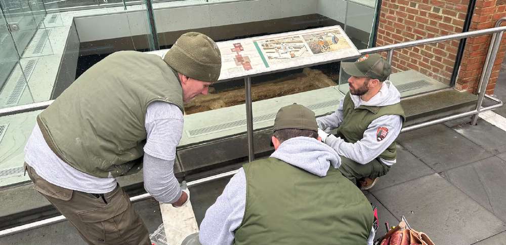 Opposition mounting over orders targeting 'disparaging' national park signs