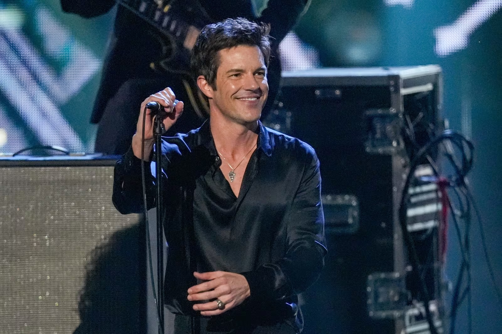 Brandon Flowers says his dad influenced his pivot to country music in new album