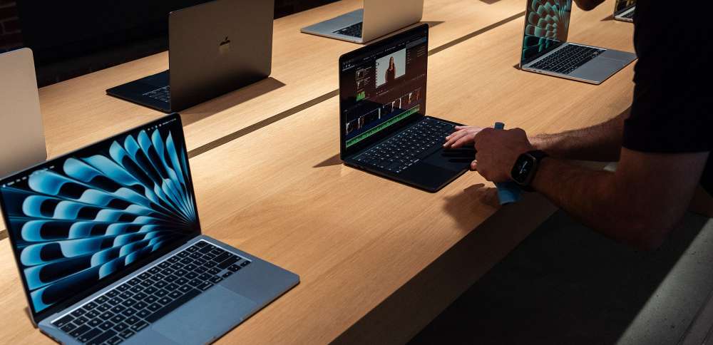 Apple is hiking the prices of MacBooks and iPads due to the memory chip shortage