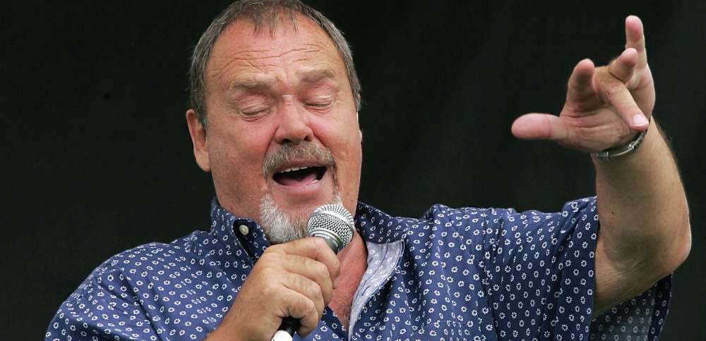 David Clayton-Thomas, powerhouse lead singer of Blood, Sweat & Tears, dead at 84