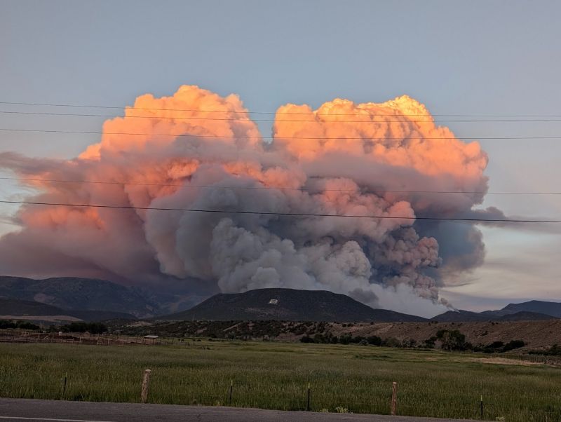'Particularly dangerous situation' pushes Cottonwood Fire to 71,000 acres