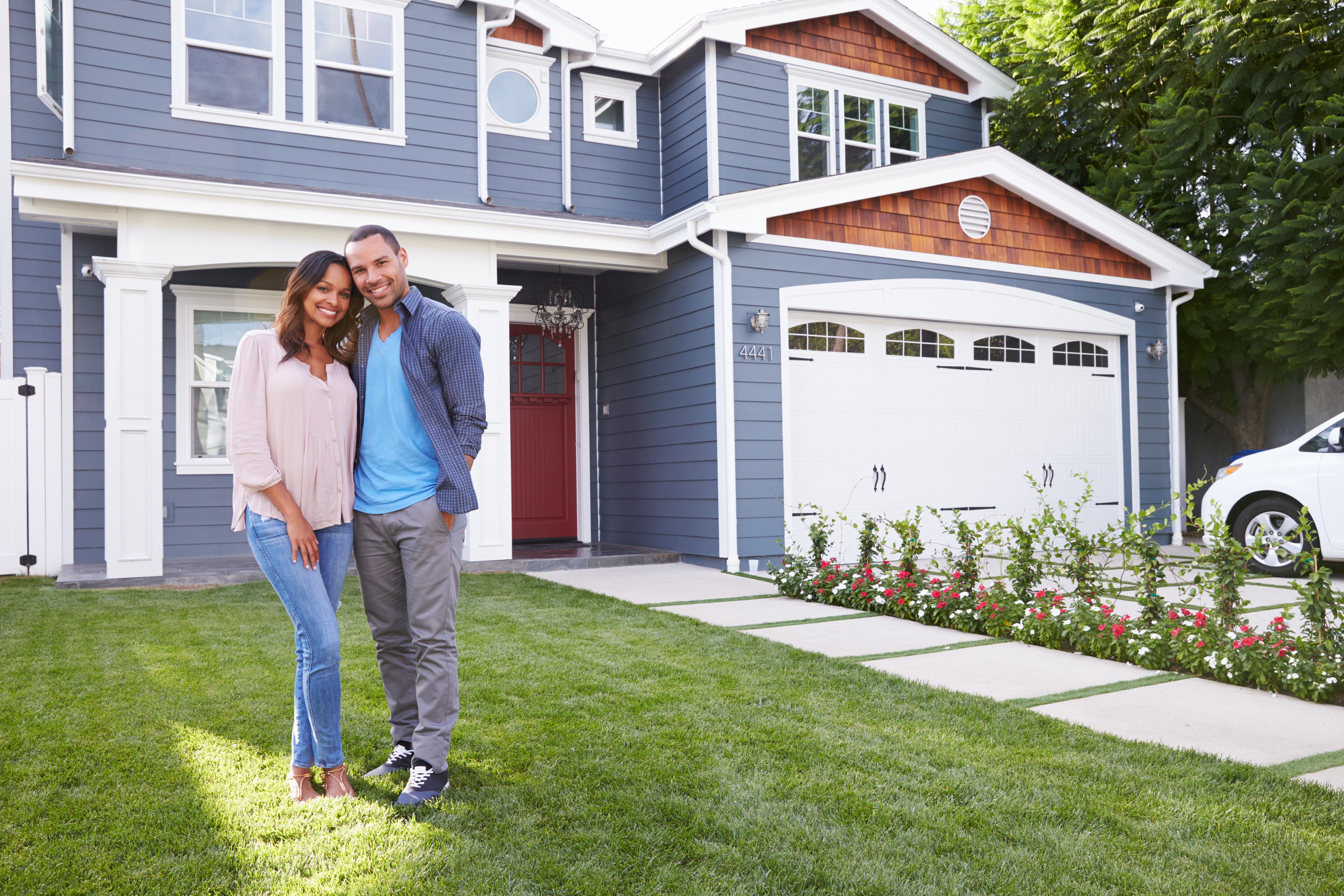 Are You Buying a House for the First Time? 7 Vital Tips for the First Time Homebuyer