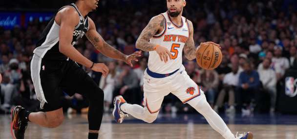 Jose Alvarado will return to the Knicks on a multiyear deal, AP source says
