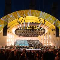 'Tonight is all about hope': Tabernacle Choir ends world tour with Hollywood Bowl benefit concerts