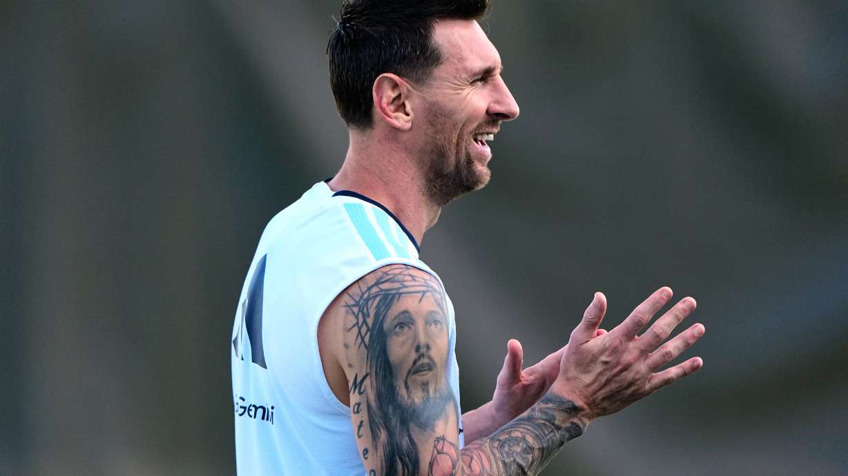 Argentina's Lionel Messi watches training for the World Cup soccer tournament Wednesday, June 24, 2026, in Kansas City, Kan.