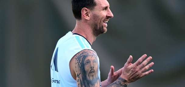 Lionel Messi won't start Argentina's group finale, but World Cup scoring record holder could sub in