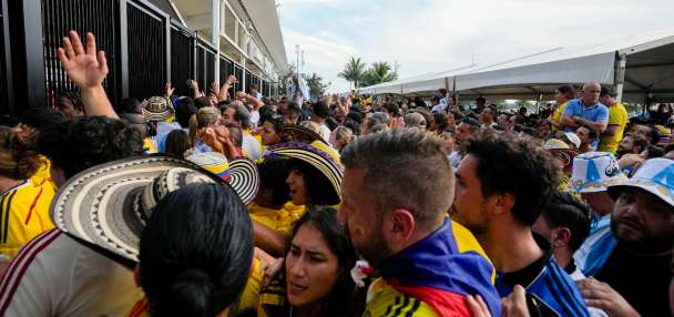 Colombia fans return to Hard Rock Stadium nearly 2 years after chaotic scene at Copa America final