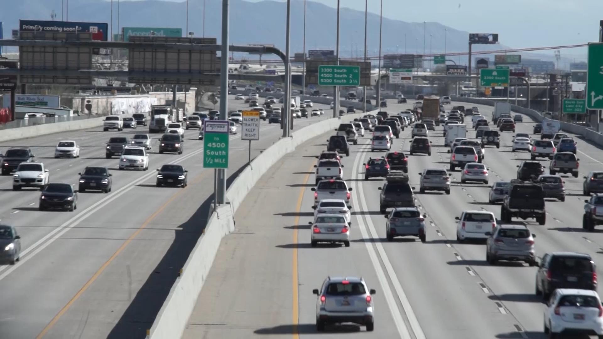 One in three drivers break Utah HOV lane rules during rush hour, are the lanes enforced?