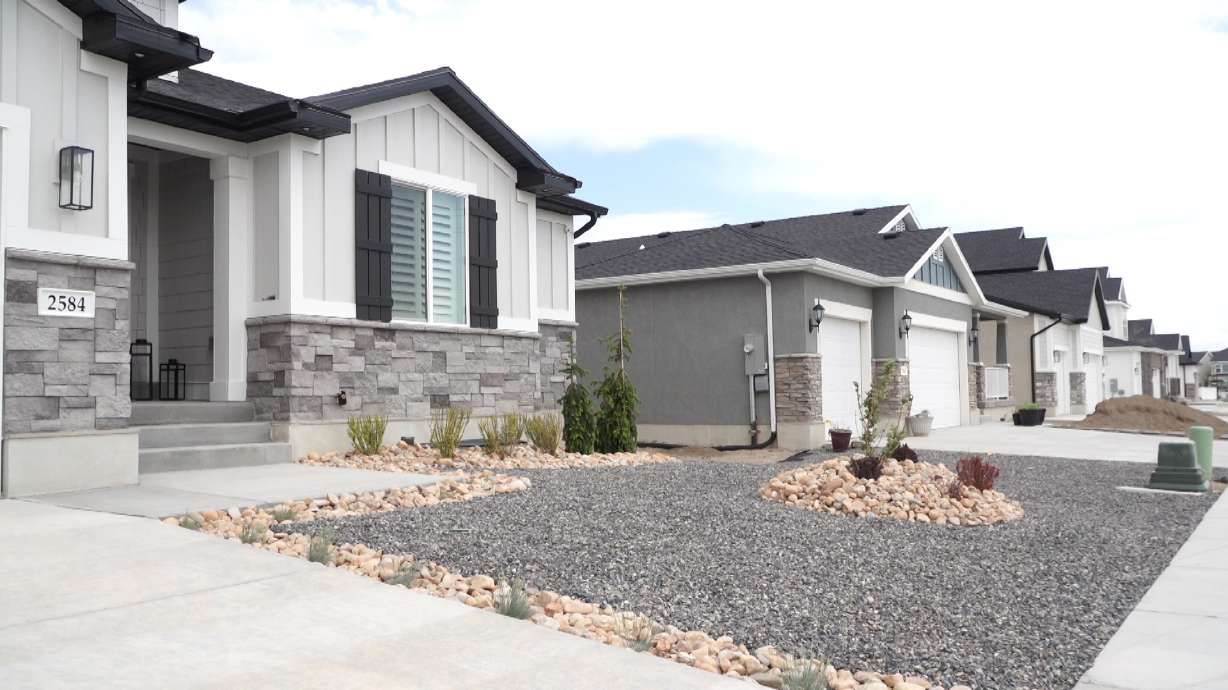 Lehi man ordered to rip out his new xeriscape landscaping by his HOA