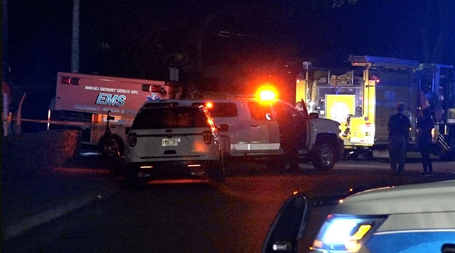 Patient killed, paramedic critical after ambulance 'explodes' in Hawaii ...