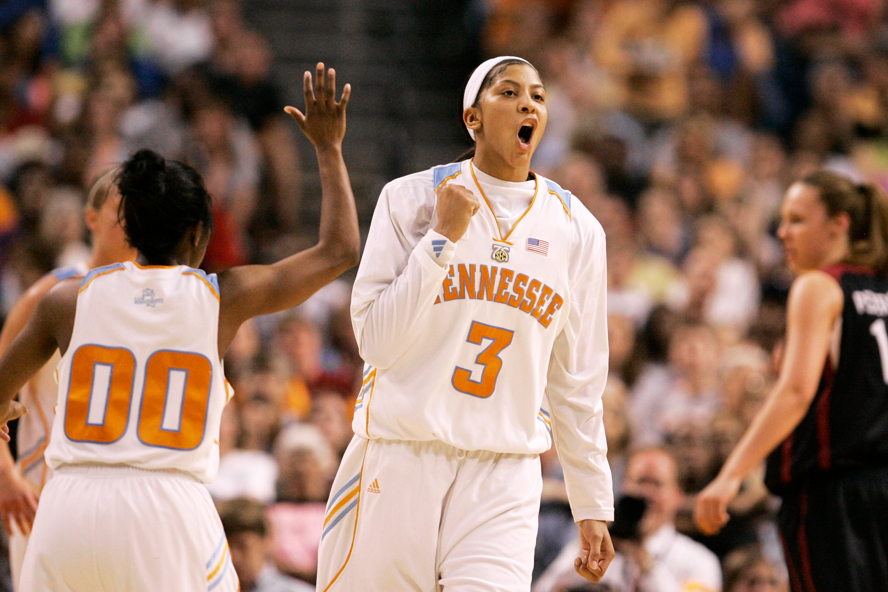 Candace Parker, Elena Delle Donne lead Women's Basketball Hall of Fame class in Knoxville