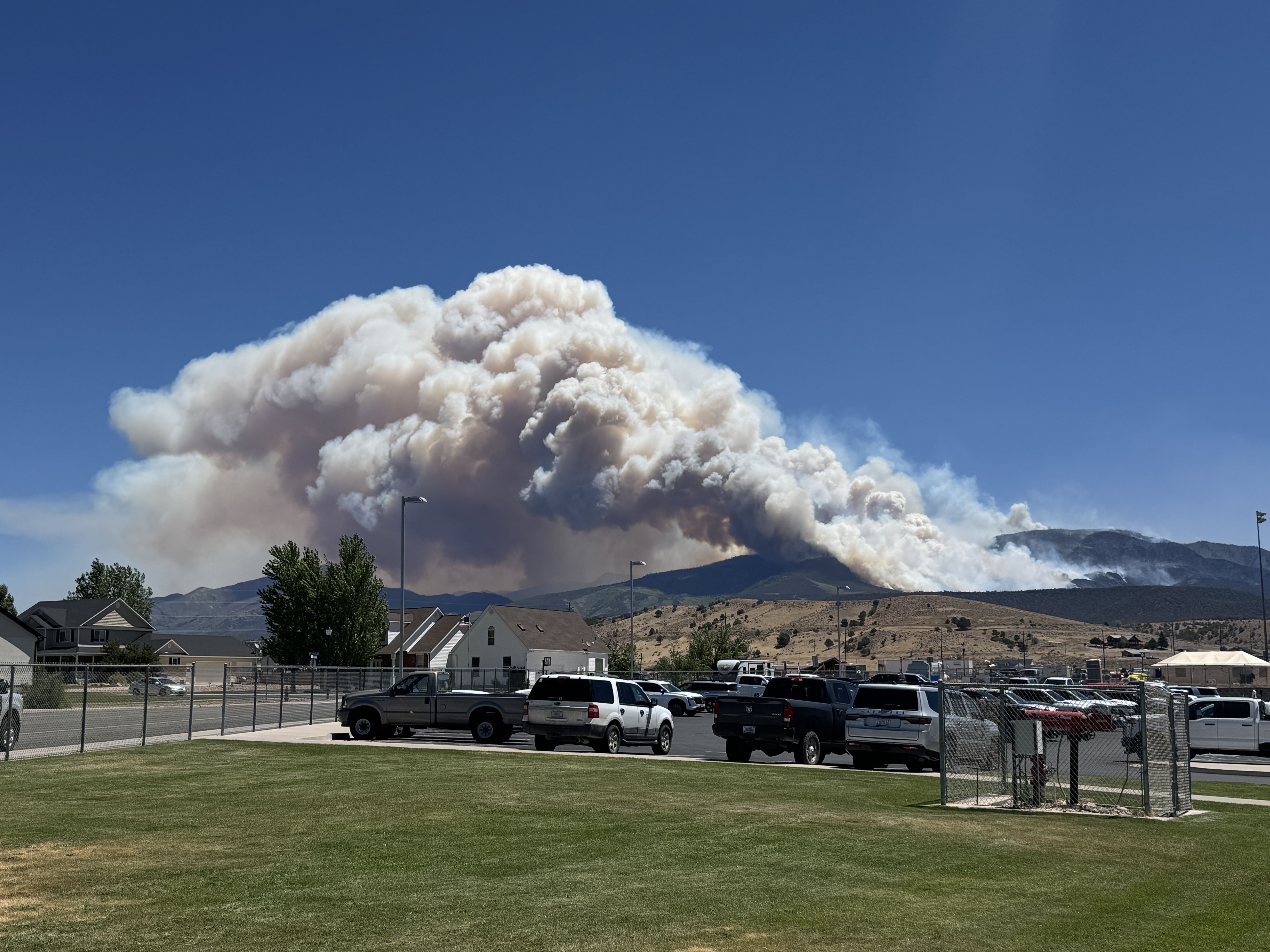Fires spread across Utah, burning more than 180,000 acres