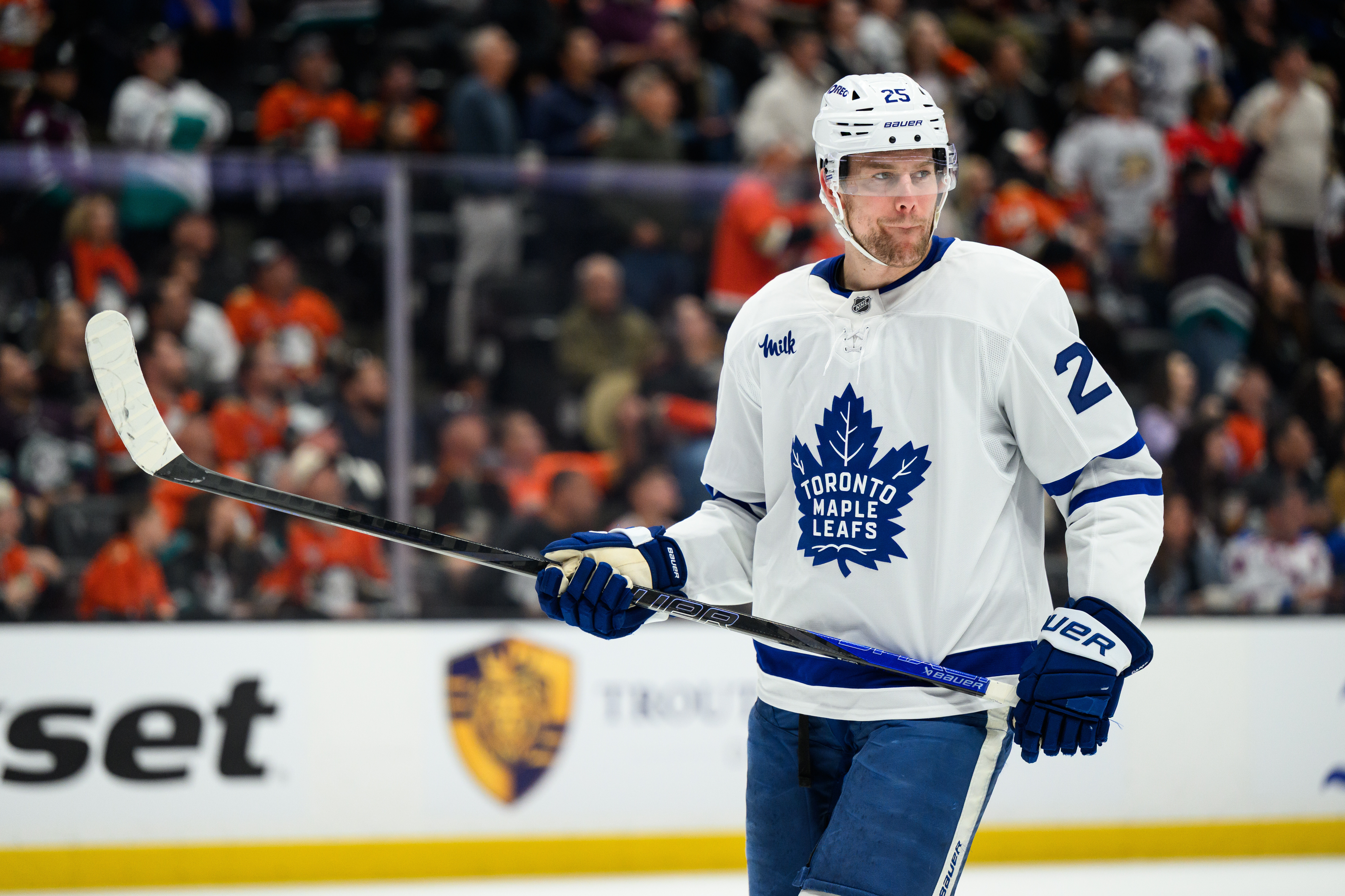 Blues acquire Brandon Carlo from the Maple Leafs in a trade at the NHL draft