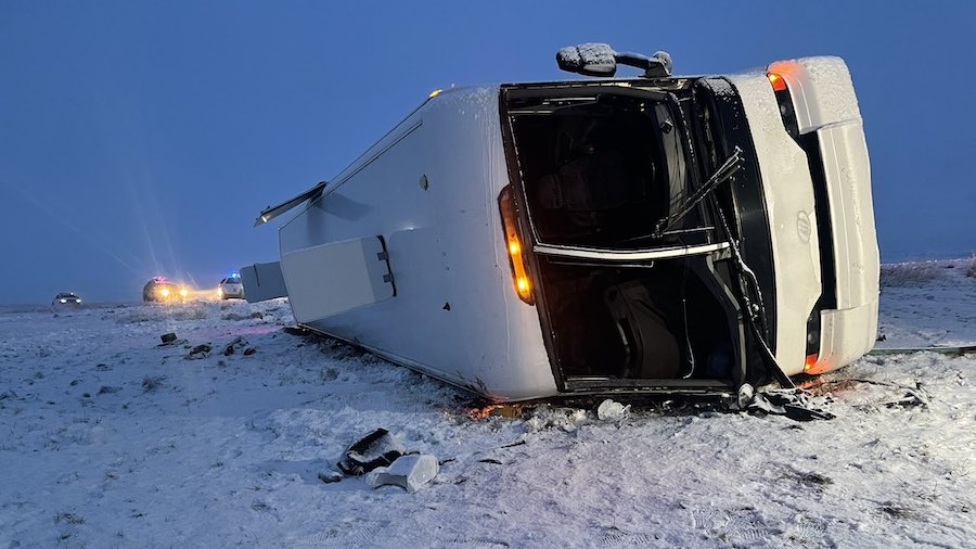 Almost two dozen injured after bus crashes on I-84 in northern Utah ...