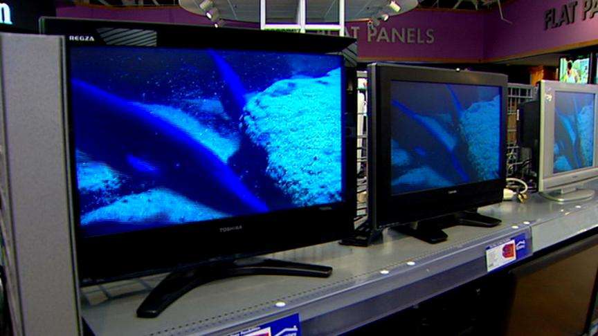 Studies say popular flat screens consume more energy
