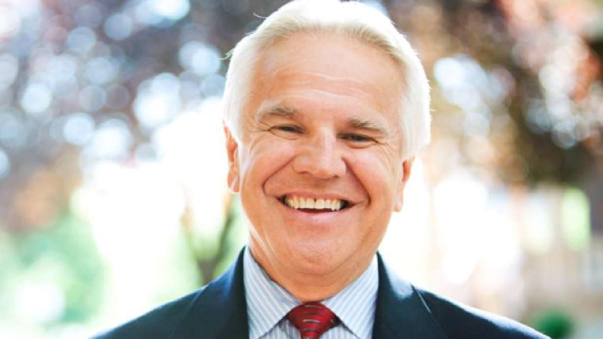 KSL NewsRadio's Doug Wright hosts final program