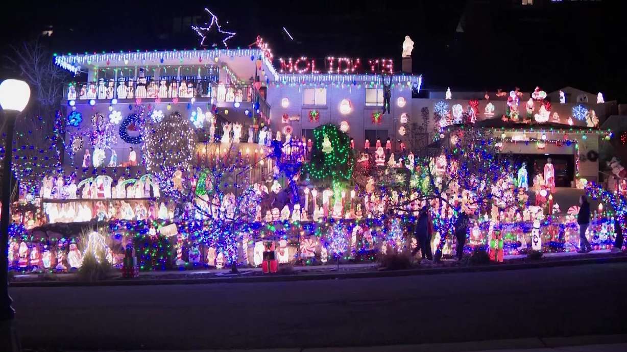 Even in Christmas of higher costs, Salt Lake display beams brightly